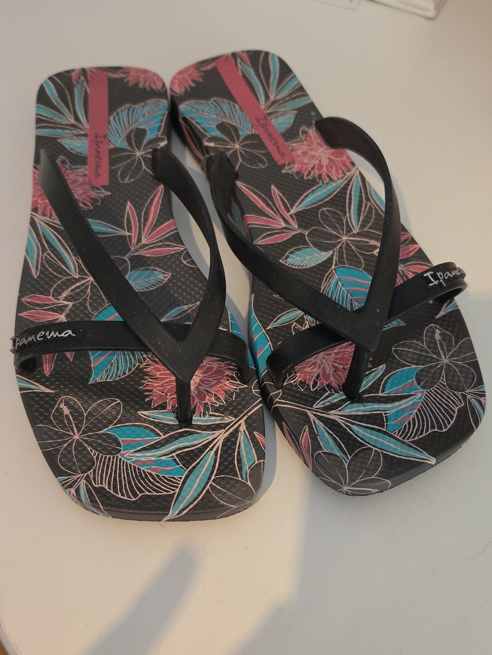 Ipanema Sandals